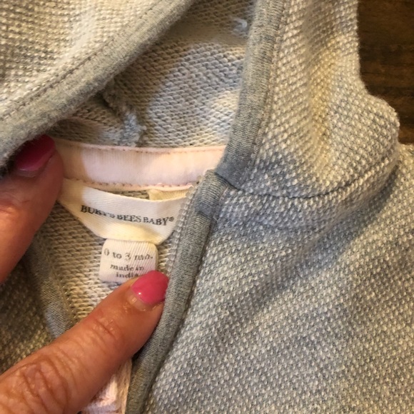 Buts Bee's baby Grey soft hooded jacket 0-3 months - Picture 3 of 3